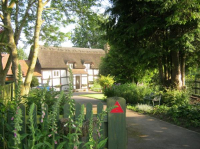 Отель The Moats - Ledbury  Ледбери